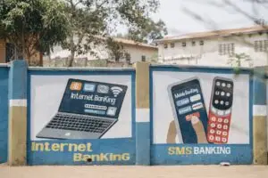 How Nigerian Fintech Startups Are Competing with Traditional Banks
